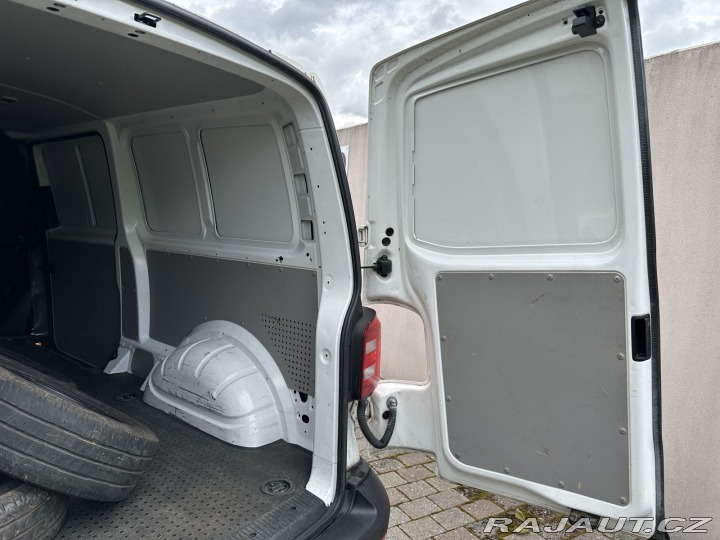 Volkswagen Transporter 2,0TDI 75kW LONG SERVISKA 2017
