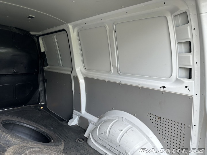Volkswagen Transporter 2,0TDI 75kW LONG SERVISKA 2017