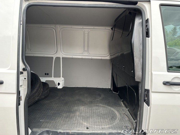Volkswagen Transporter 2,0TDI 75kW LONG SERVISKA 2017