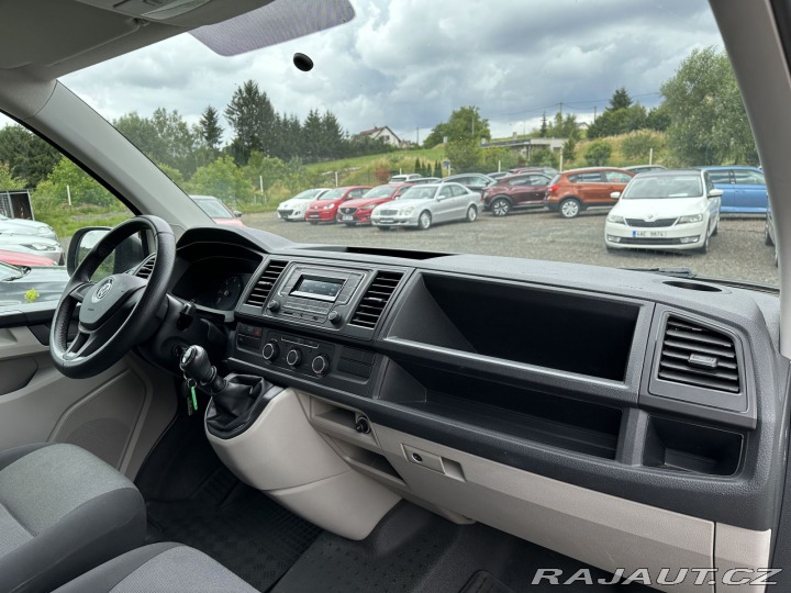 Volkswagen Transporter 2,0TDI 75kW LONG SERVISKA 2017