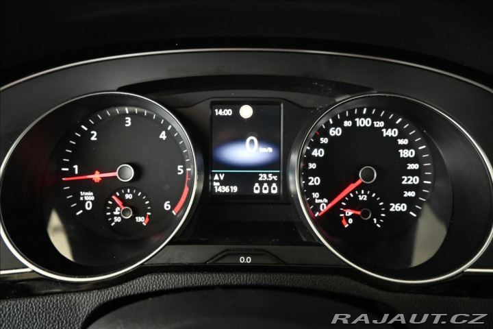 Volkswagen Passat 2,0 TDI 110 kW BUSINESS Z 2020