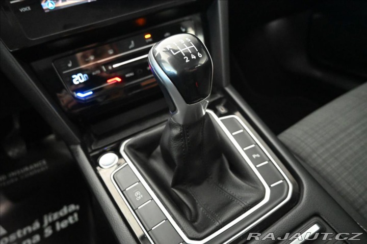 Volkswagen Passat 2,0 TDI 110 kW BUSINESS Z 2020