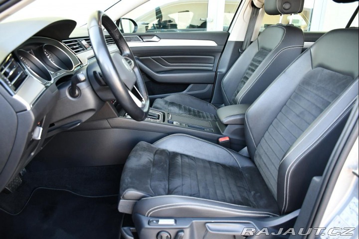 Volkswagen Passat 2.0TDi DSG ELEGANCE ČR 1. 2020