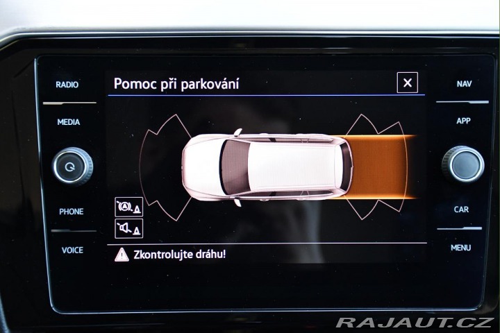 Volkswagen Passat 2.0TDi DSG ELEGANCE ČR 1. 2020