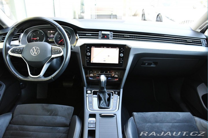Volkswagen Passat 2.0TDi DSG ELEGANCE ČR 1. 2020