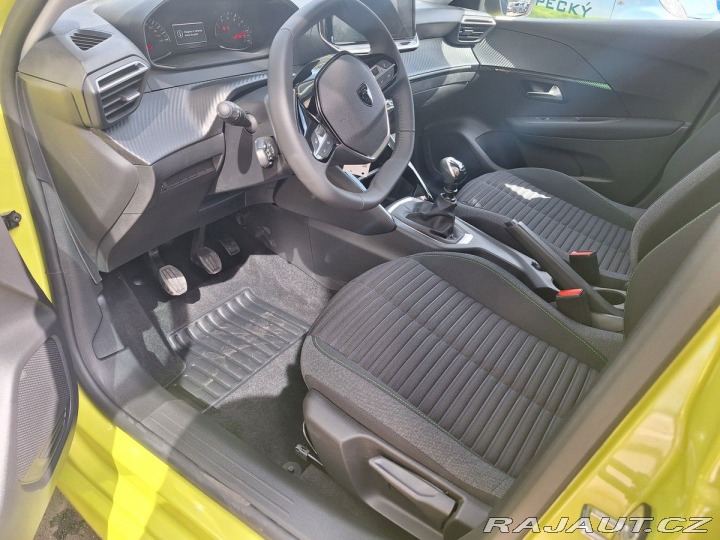 Peugeot 208 STYLE 1.2 PT 100K MAN6 2025