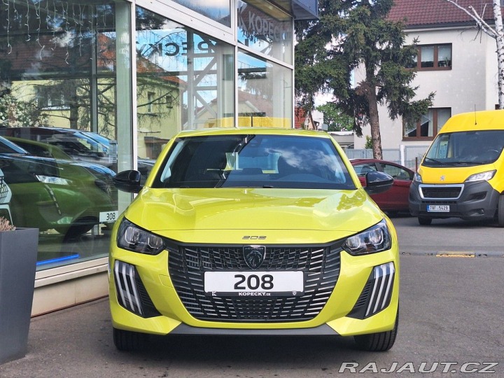 Peugeot 208 STYLE 1.2 PT 100K MAN6 2025