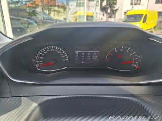 Peugeot 208 STYLE 1.2 PT 100K MAN6 2025