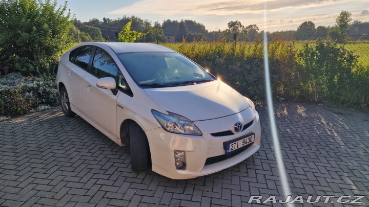 Toyota Prius 3 2010