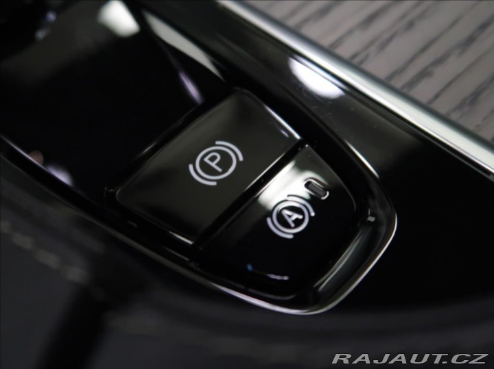 Volvo XC90 2,0 B5 AWD AUT Plus Brigh 2023