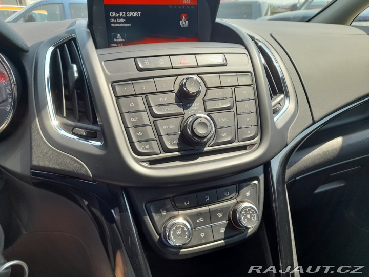 Opel Zafira TOURER 1,6 100KW 7 MÍST 2016
