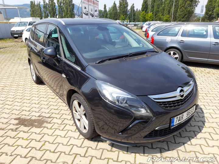 Opel Zafira TOURER 1,6 100KW 7 MÍST 2016