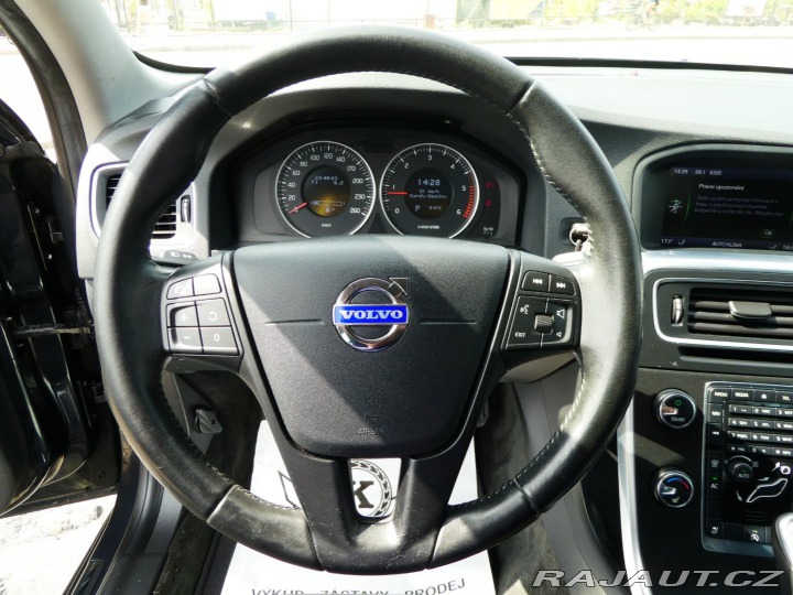 Volvo V60 2.0D 120kW*D4*A/T*Servis 2012