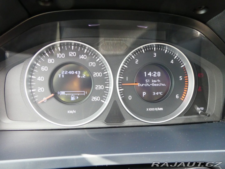 Volvo V60 2.0D 120kW*D4*A/T*Servis 2012