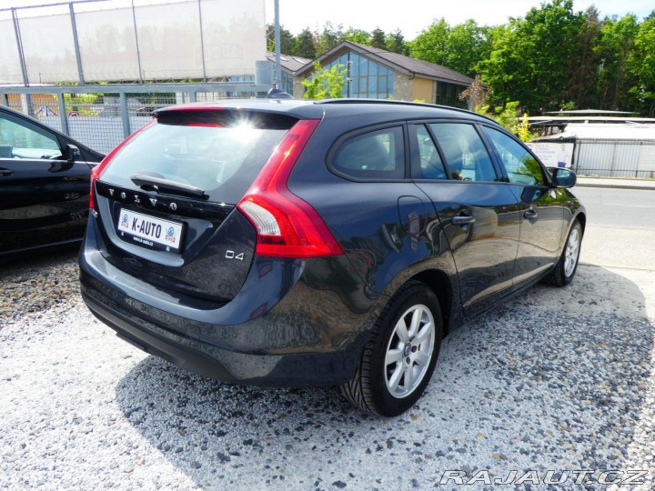Volvo V60 2.0D 120kW*D4*A/T*Servis 2012
