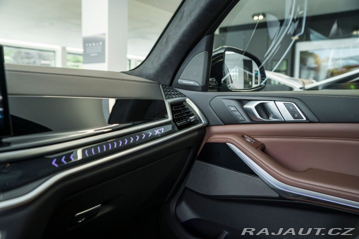 BMW X7 xDrive40d M Sport/Assist 2023