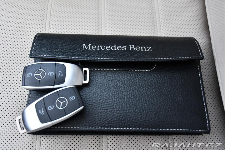 Mercedes-Benz GLS 580 V8 AMG 4M MASAŽ 7MÍST 2020
