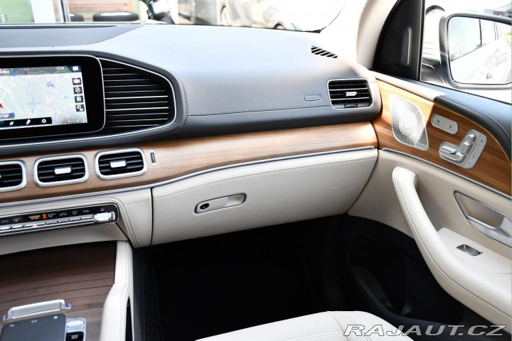 Mercedes-Benz GLS 580 V8 AMG 4M MASAŽ 7MÍST 2020