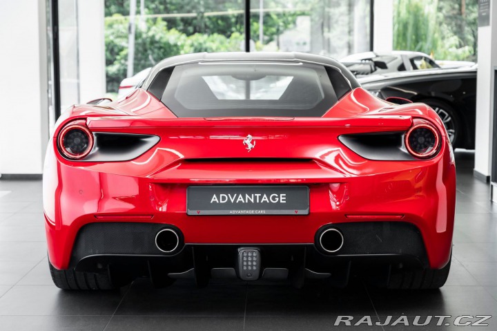 Ferrari 488 GTB Coupé DCT F1/Lift/Kam 2016