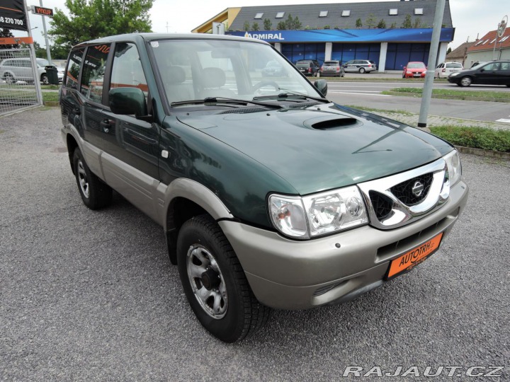 Nissan Terrano II 2,7 TDi Aut 4x4 Kůže 7 2000