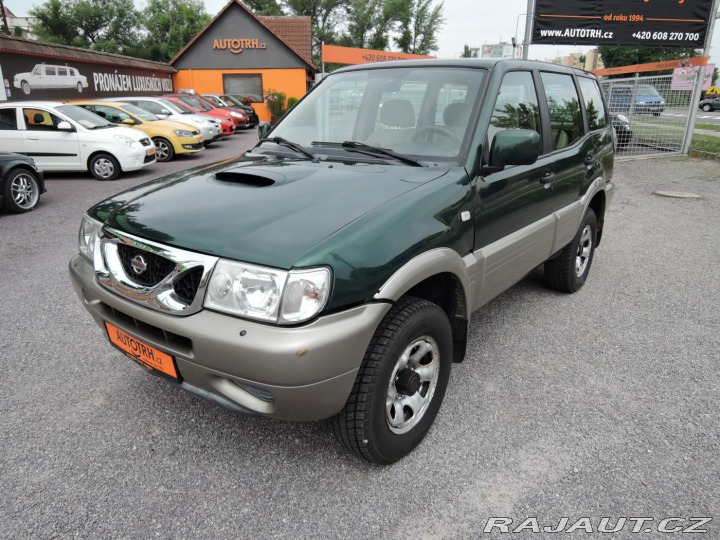Nissan Terrano II 2,7 TDi Aut 4x4 Kůže 7 2000