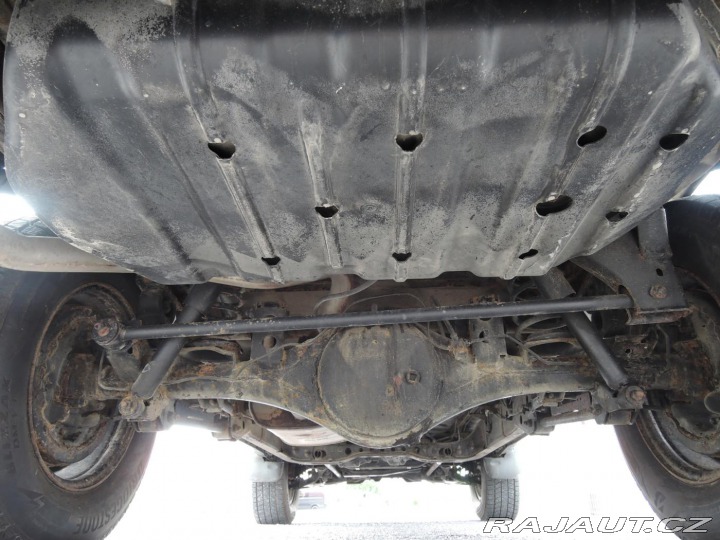 Nissan Terrano II 2,7 TDi Aut 4x4 Kůže 7 2000