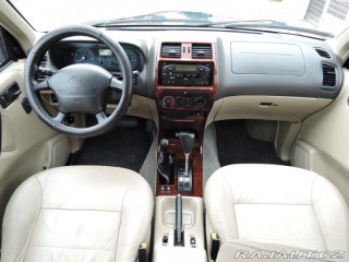 Nissan Terrano II 2,7 TDi Aut 4x4 Kůže 7 2000