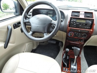 Nissan Terrano II 2,7 TDi Aut 4x4 Kůže 7 2000