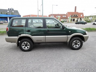 Nissan Terrano II 2,7 TDi Aut 4x4 Kůže 7 2000