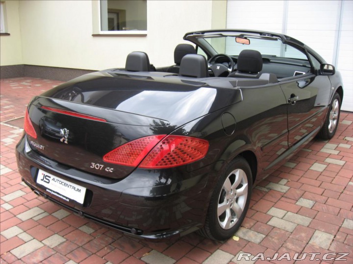Peugeot 307 1,6 109PS  C-C Dynamique 2006