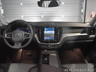 Volvo XC60 2,0 B4 AWD Plus Dark Bezk 2023