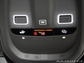 Volvo XC60 2,0 B4 AWD Plus Dark Bezk 2023