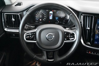 Volvo V60 2,0 D4 140kW Momentum Zár 2019