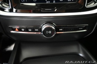 Volvo V60 2,0 D4 140kW Momentum Zár 2019