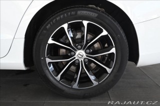 Volvo V60 2,0 D4 140kW Momentum Zár 2019