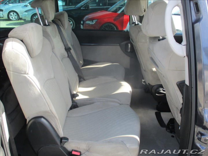 Peugeot 807 2,2 HDI 170k Premium AUT6 2008