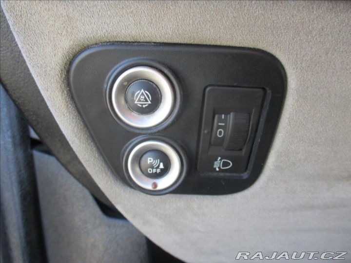 Peugeot 807 2,2 HDI 170k Premium AUT6 2008