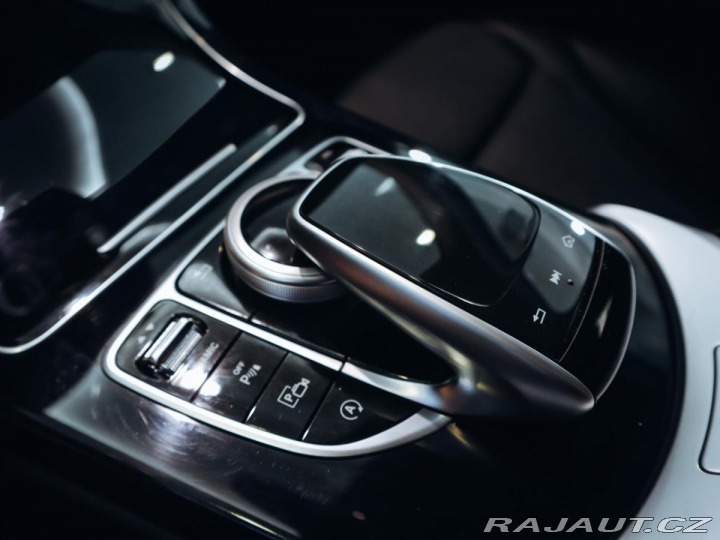 Mercedes-Benz C C 220d 4MATIC kombi 2019