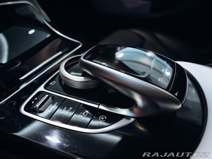 Mercedes-Benz C C 220d 4MATIC kombi 2019