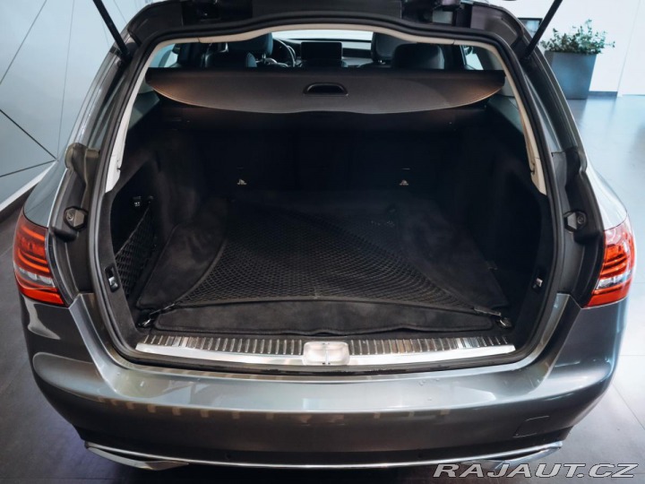 Mercedes-Benz C C 220d 4MATIC kombi 2019