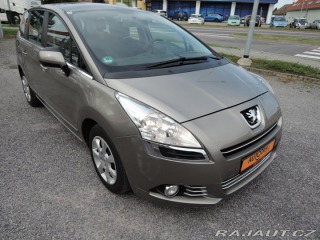 Peugeot 5008 1,6 HDi Tažné NAVI 2011
