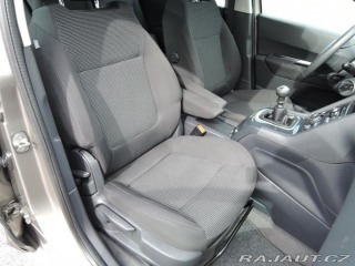 Peugeot 5008 1,6 HDi Tažné NAVI 2011