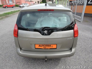 Peugeot 5008 1,6 HDi Tažné NAVI 2011