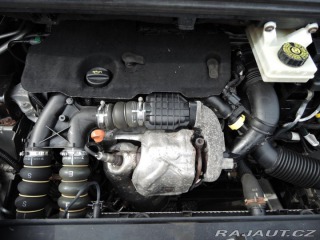 Peugeot 5008 1,6 HDi Tažné NAVI 2011