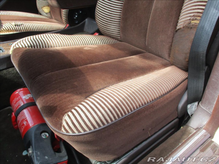Mercedes-Benz S 5,0 170kw SE bez koroze e 1982