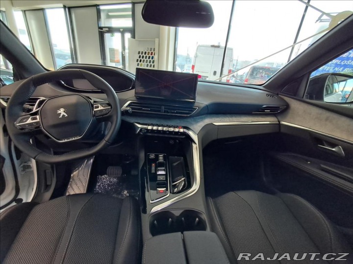 Peugeot 5008 1,5   ALLURE PACK 130k EA 2024