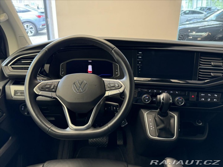 Volkswagen Multivan 2,0 TDI Highline 4MOT DSG 2022