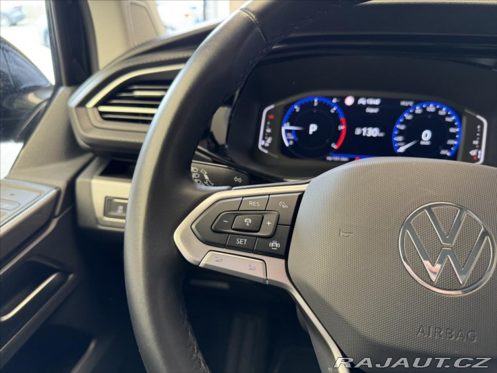 Volkswagen Multivan 2,0 TDI Highline 4MOT DSG 2022