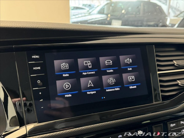 Volkswagen Multivan 2,0 TDI Highline 4MOT DSG 2022