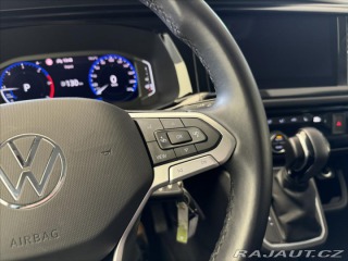 Volkswagen Multivan 2,0 TDI Highline 4MOT DSG 2022